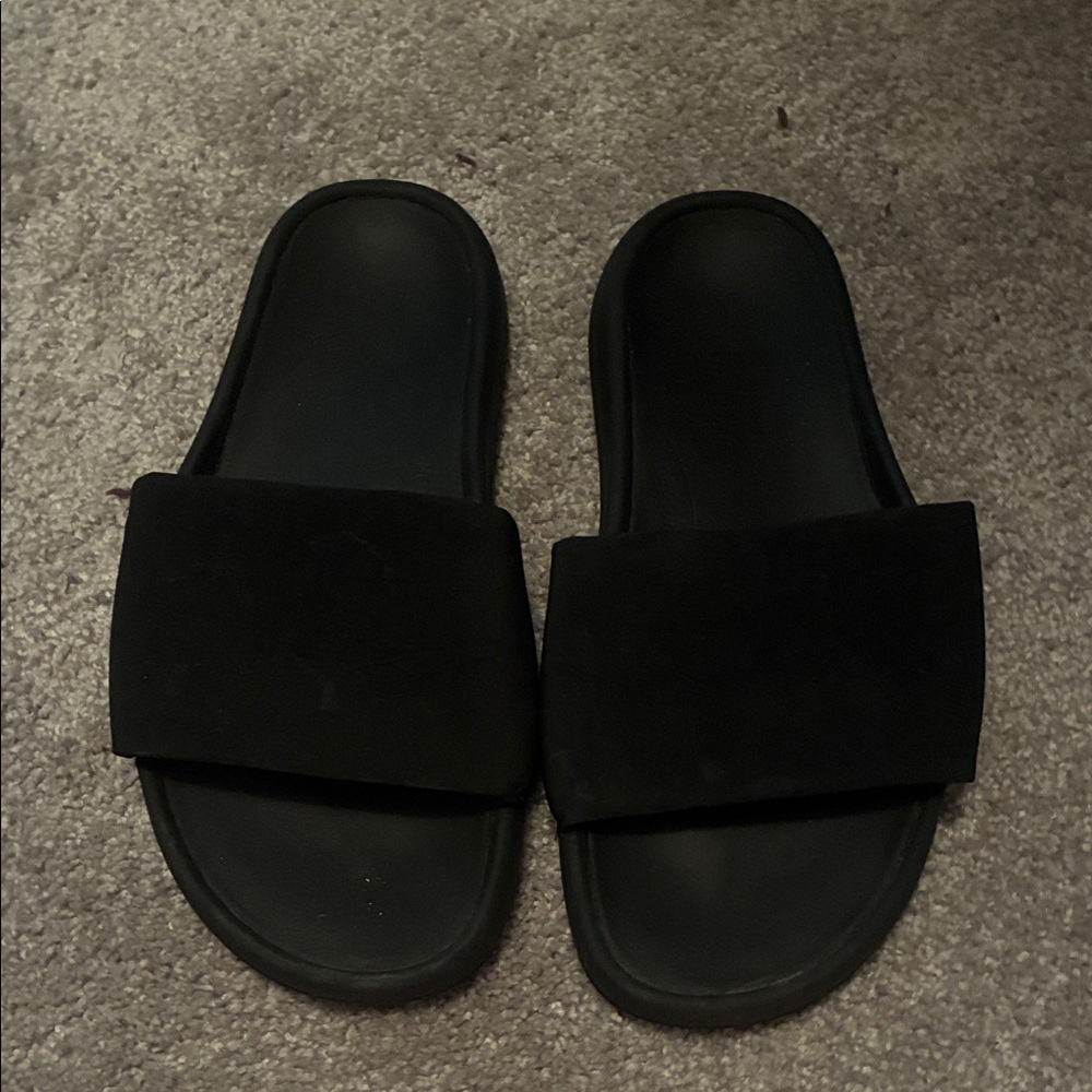 lululemon athletica Black Slippers